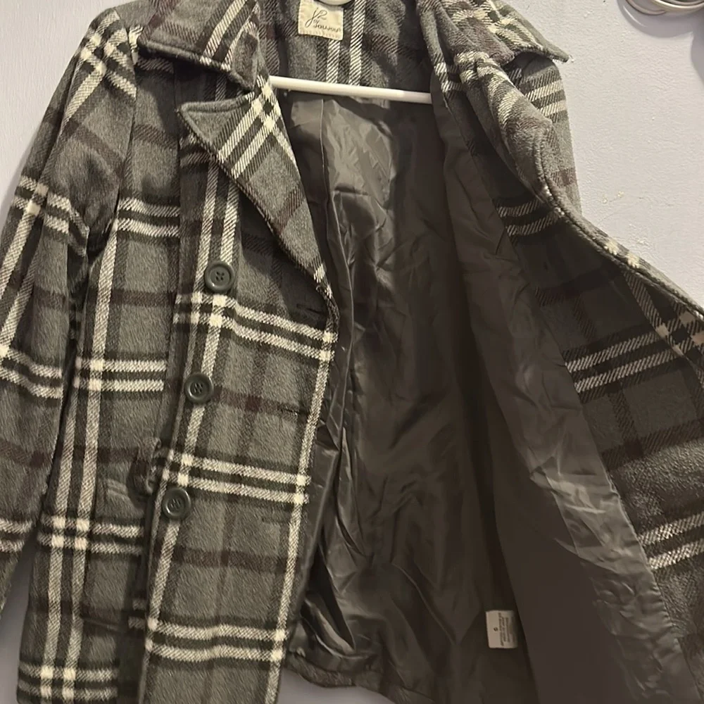 winter jacket - Picture 2 of 3